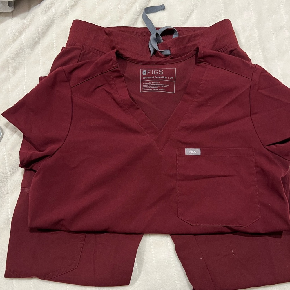 XS Maroon Set